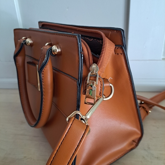 La Terre Fashion Cognac Brown Structured Satchel / Crossbody Bag - Picture 4 of 7